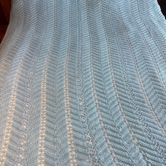 Handknit Light Blue Knit Full Double Bedspread - Picture 5 of 9